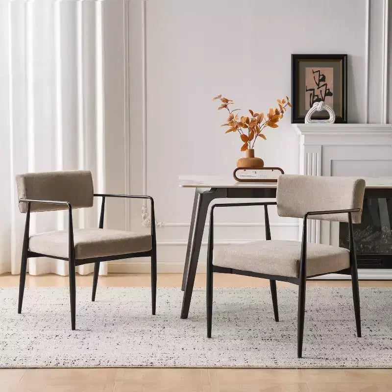 Chaises de salle à manger rembourrées de style moderne du milieu du siècle